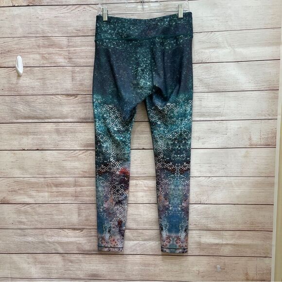 CALIA BY‎ CARRIE UNDERWOOD LEGGINGS - Picture 4 of 7